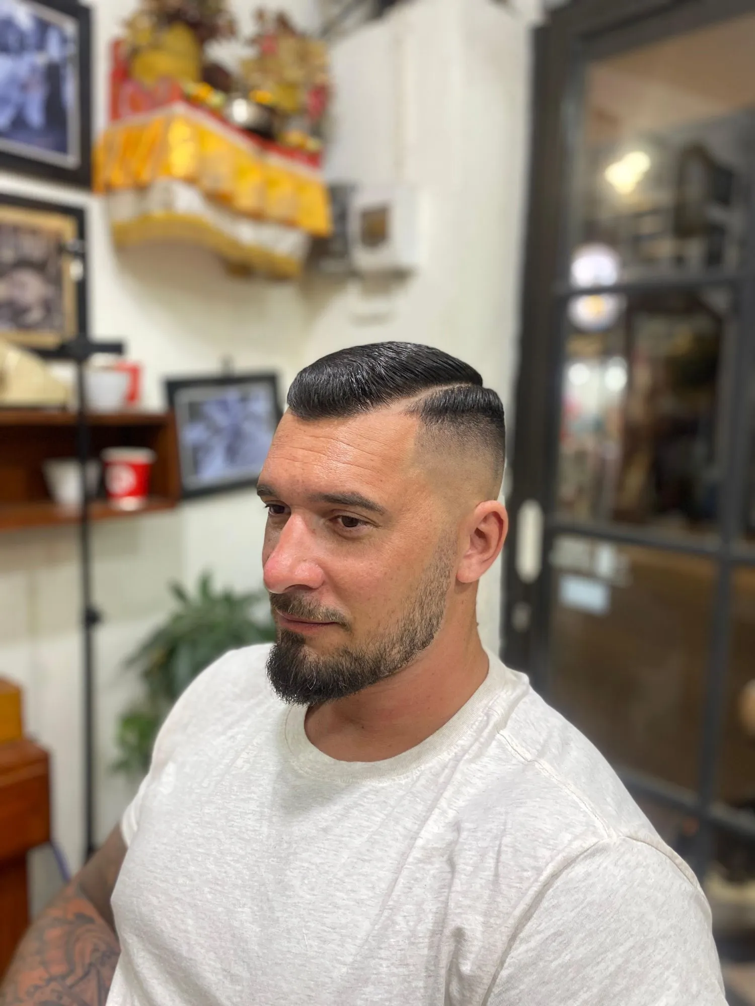 Haircut Scissors Voice Barbershop